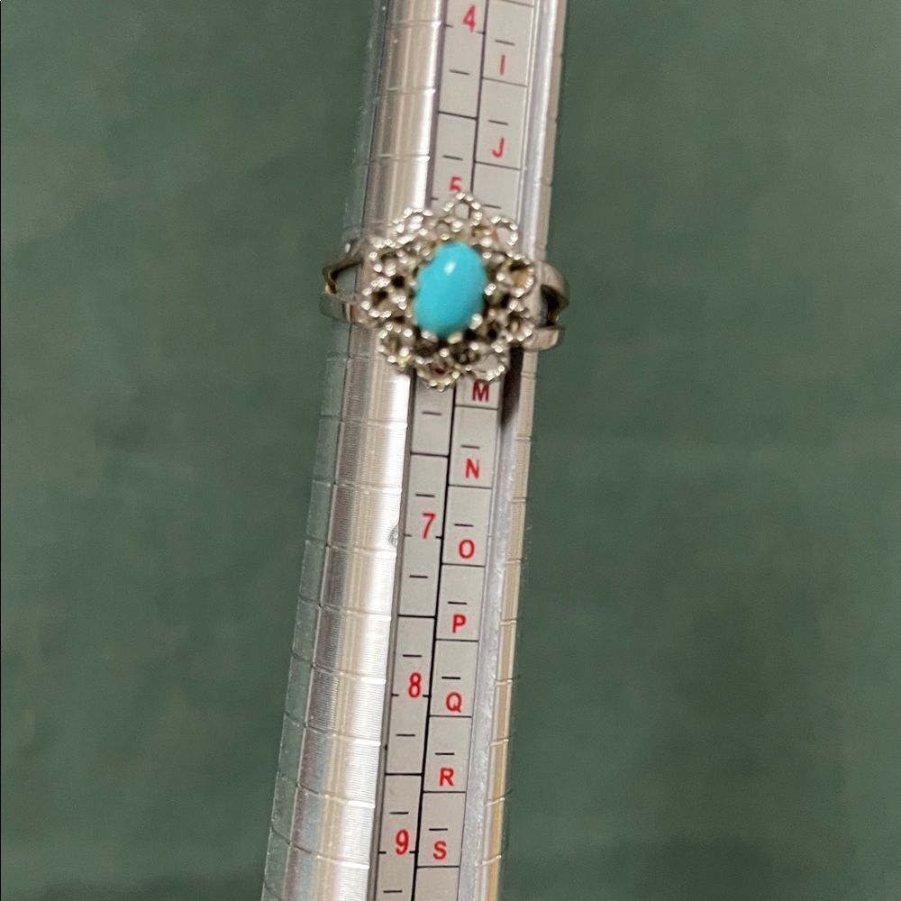 Vintage Sarah Coventry Elegant Sterling Silver and Turquoise Ring